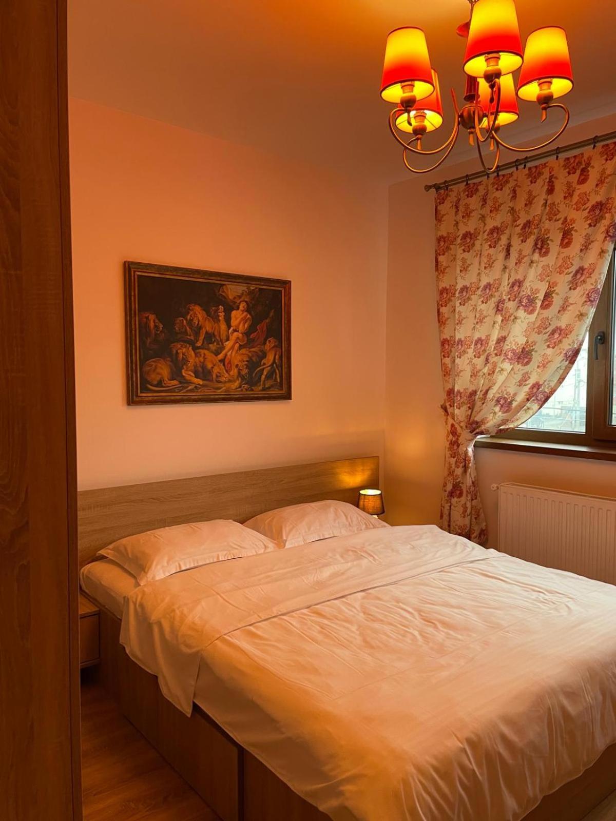 בוקרשט O Sole Mio Aparthotel מראה חיצוני תמונה